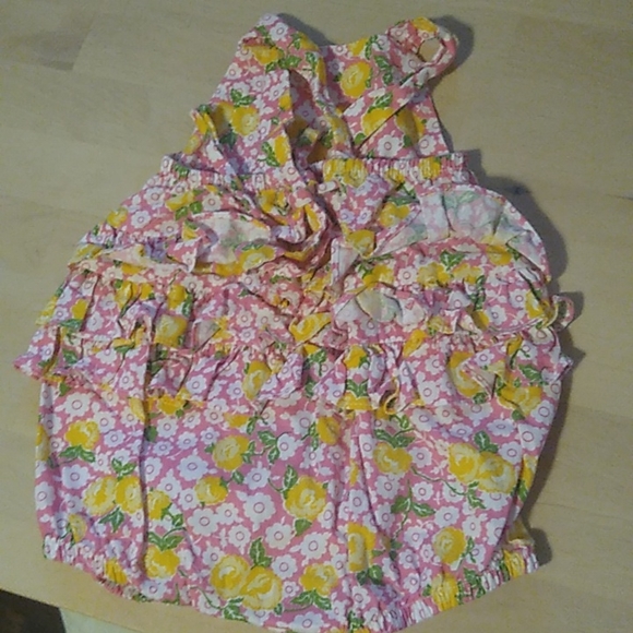 Ric Rac & Ruffles bubbles - Picture 6 of 6